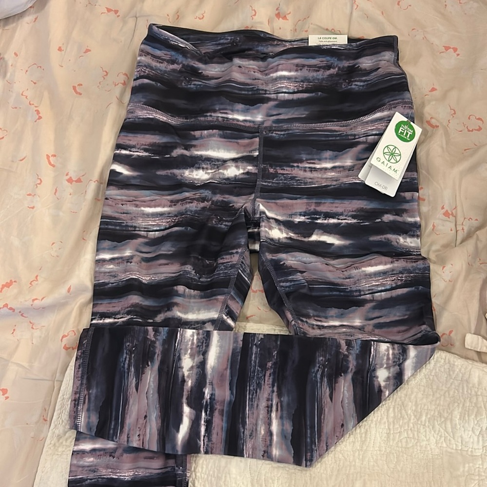 GAIAM leggings NWT